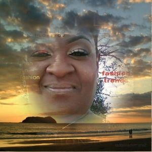 Meet your Posher, Rena